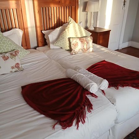 פורט אליזבת' Kardinal Guesthouse מראה חיצוני תמונה