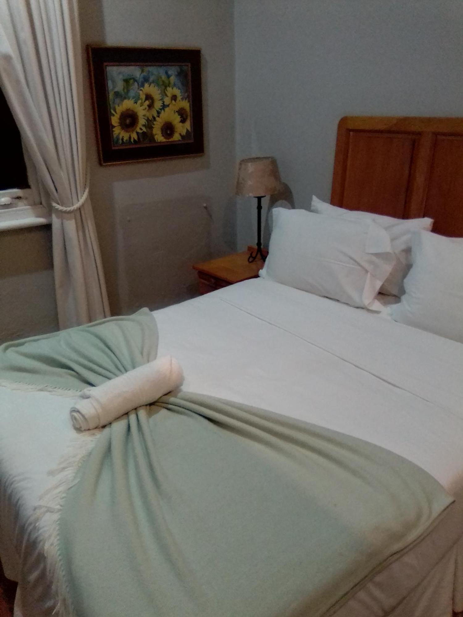 פורט אליזבת' Kardinal Guesthouse מראה חיצוני תמונה